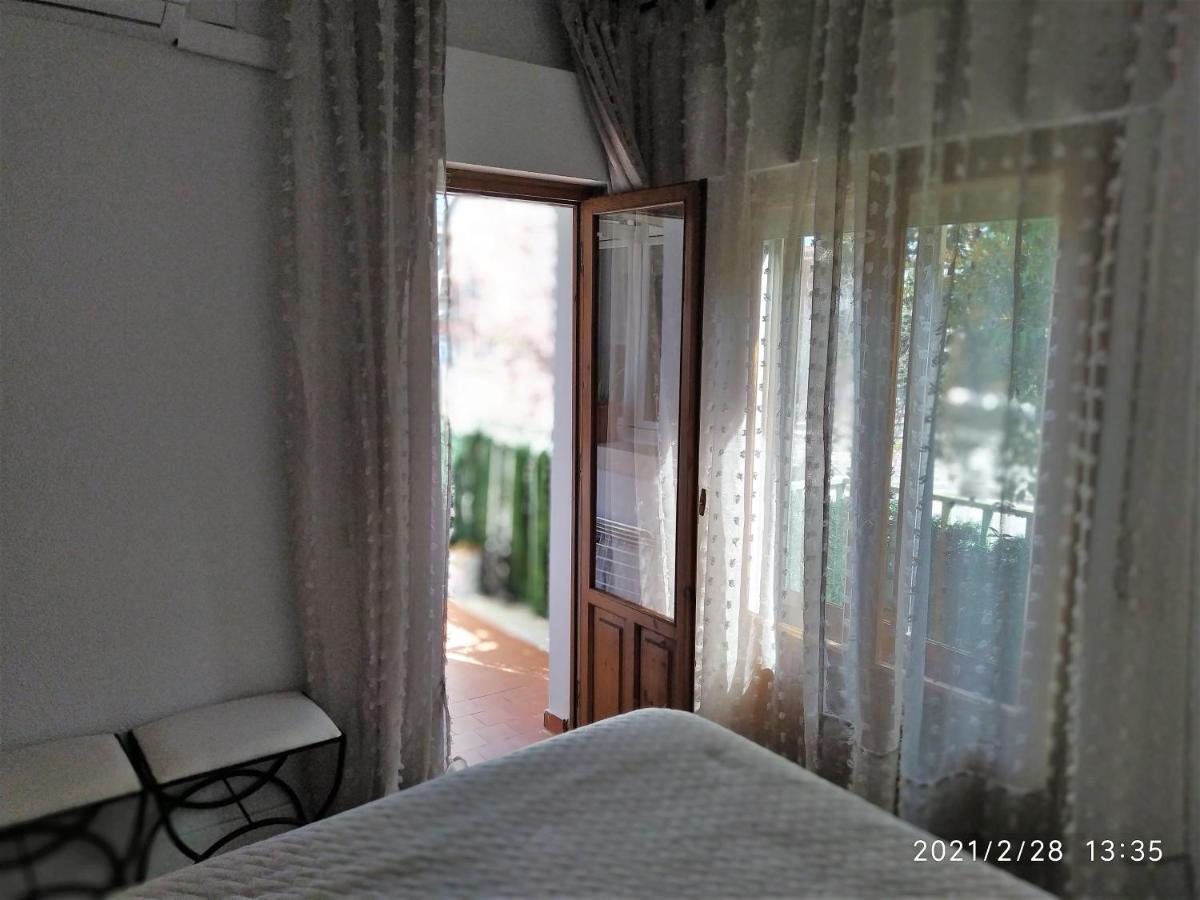 Apartamento Dacosta Plasencia Esterno foto