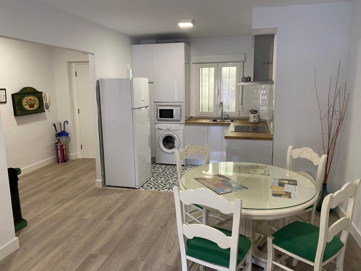 Apartamento Dacosta Plasencia Esterno foto